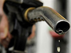 油品漲價聲又起，誰在制造高油價？